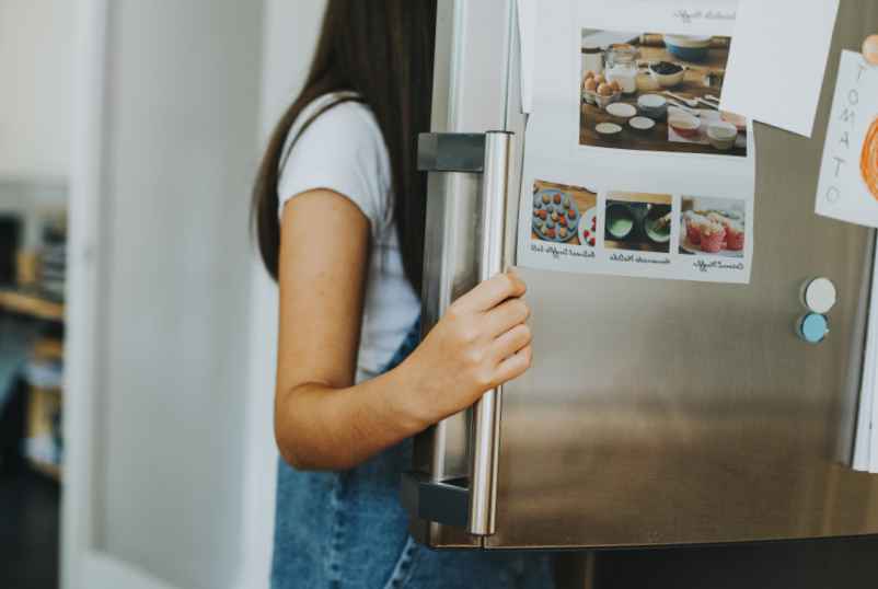 Mon frigo ne refroidit plus mais le congélateur fonctionne : pourquoi ?