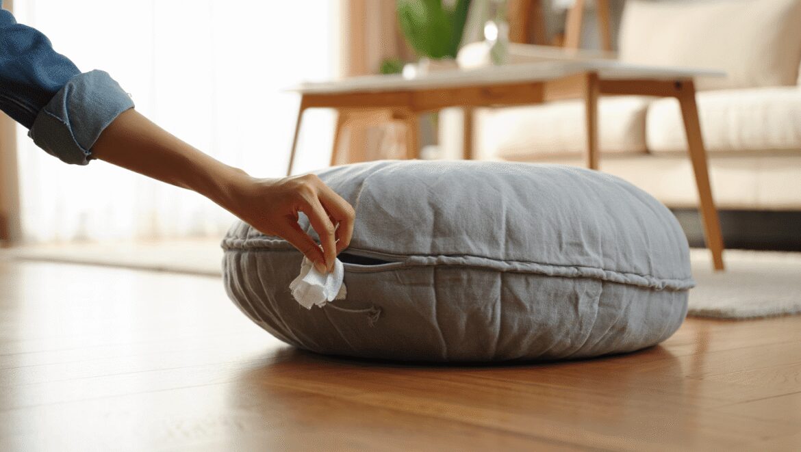 How to Easily Refluff a Pouf or Ottoman in Minutes