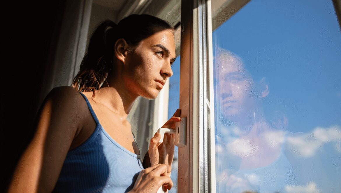 Ni à 8 h, ni à 18 h : l’heure à laquelle il faut
vraiment ouvrir ses fenêtres pendant la canicule
